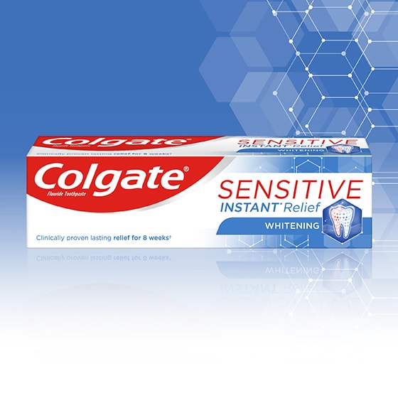 Colgate<sup>®</sup> Sensitive Instant Relief Whitening tandpasta