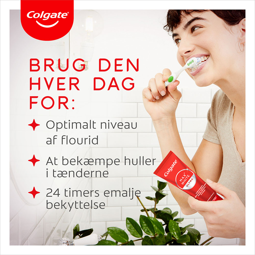 Colgate® Max White Ultra Active Foam